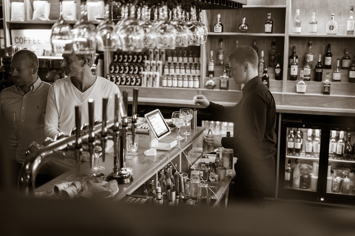 Acanteen Restaurant, Bar & Venue